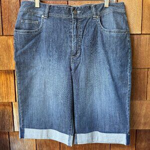 EUC Chico's Stretch Denim Bermuda Shorts in Women's Large/14/Chico's 2.5
